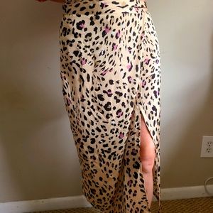 Leopard skirt